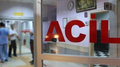 Yaya geçidinde otomobilin çarptığı 24 yaşındaki avukat, kaldırıldığı hastanede yaşamını