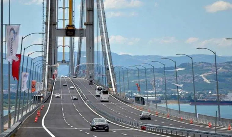 Son dakika... Otoyol ve köprü geçiş ücretlerine zam!