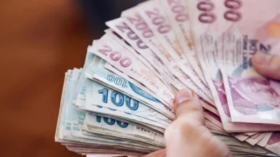 Halkbank Hazine destekli esnaf kredilerinde şartlar değişti. Vergi veya SGK