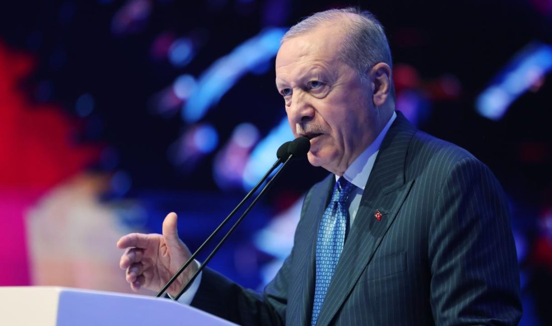 CHP'de "mutlak butlan" kriziyle başlayan çalkantılı süreç yerel yönetimleri de