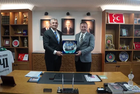 Gölcük Belediye Başkanı Ali Yıldırım Sezer, MHP Kocaeli İl Başkanı