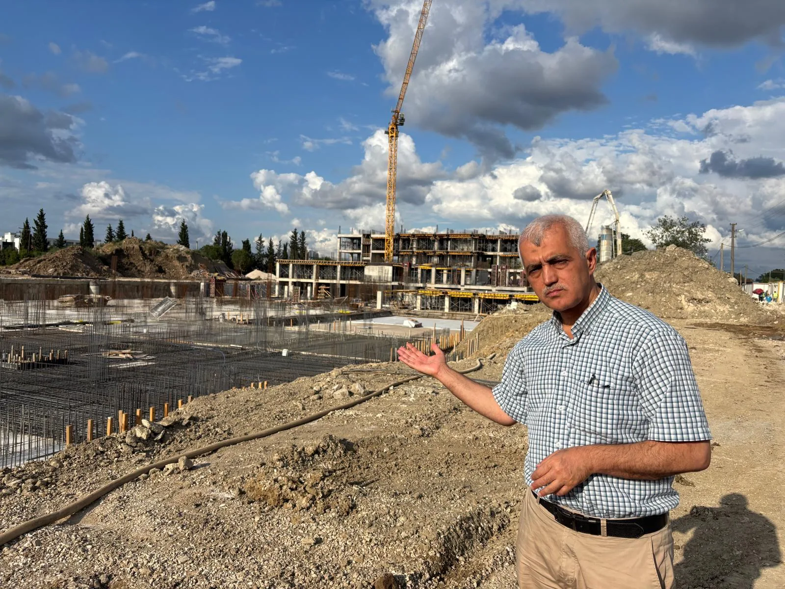 DEM Parti Kocaeli Milletvekili Ömer Faruk Gergerlioğlu, yapımı yılan hikâyesine