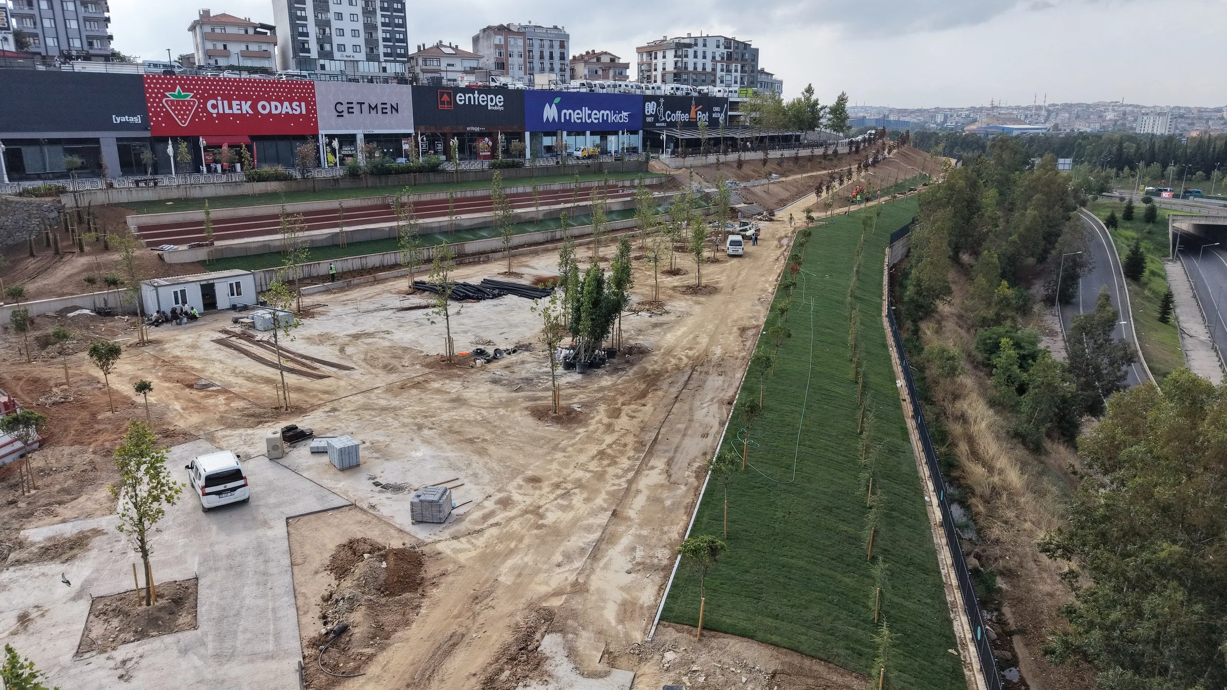 Çayırova’da park ve mesire alanlarına kapsamlı bakım