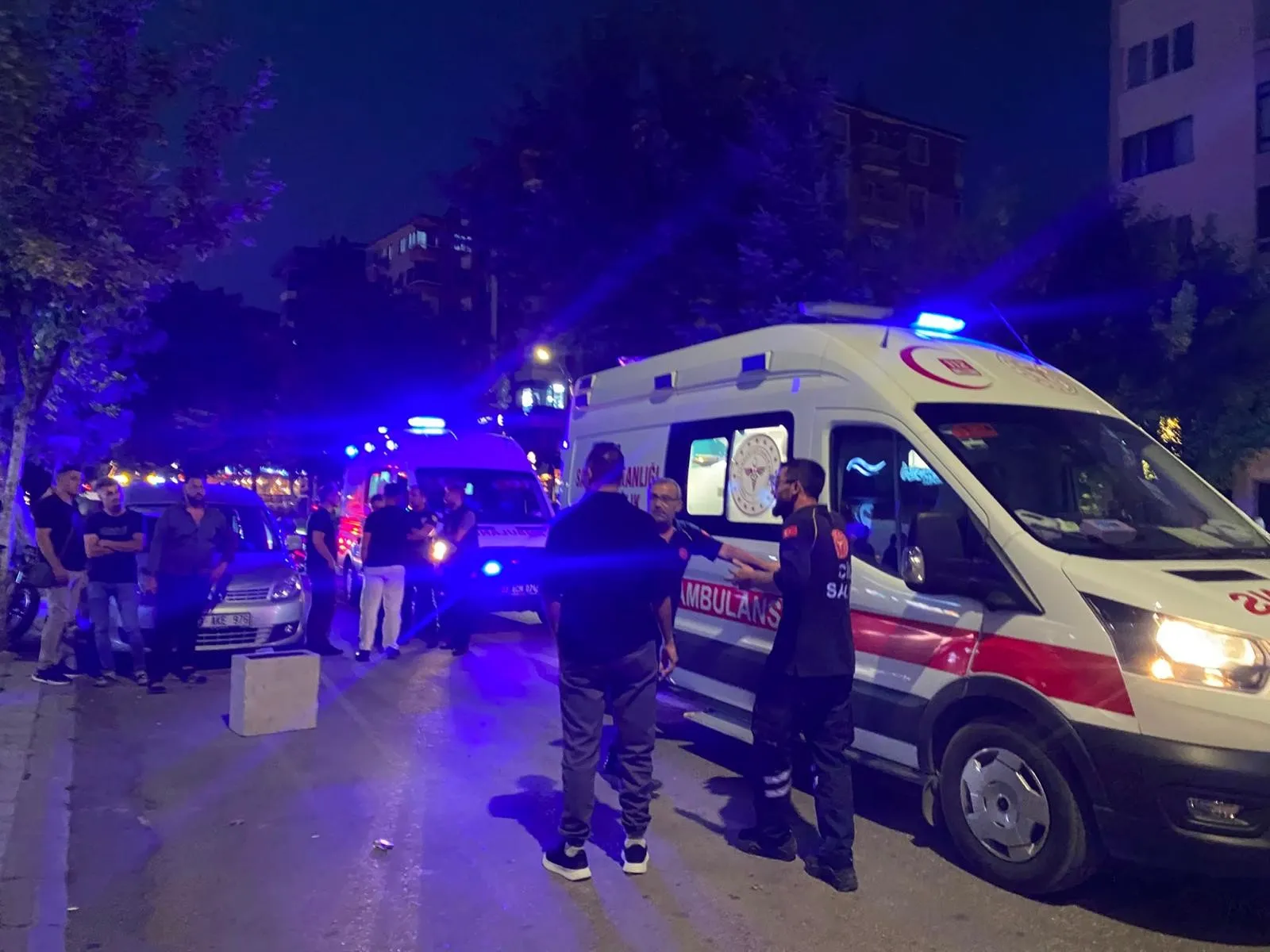 6. kattan düşen 2 yaşındaki çocuk ağır yaralandı