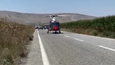 Konya'nın Yunak ilçesinde bir kişi, otomobilde tartıştığı eşini tabancayla vurarak