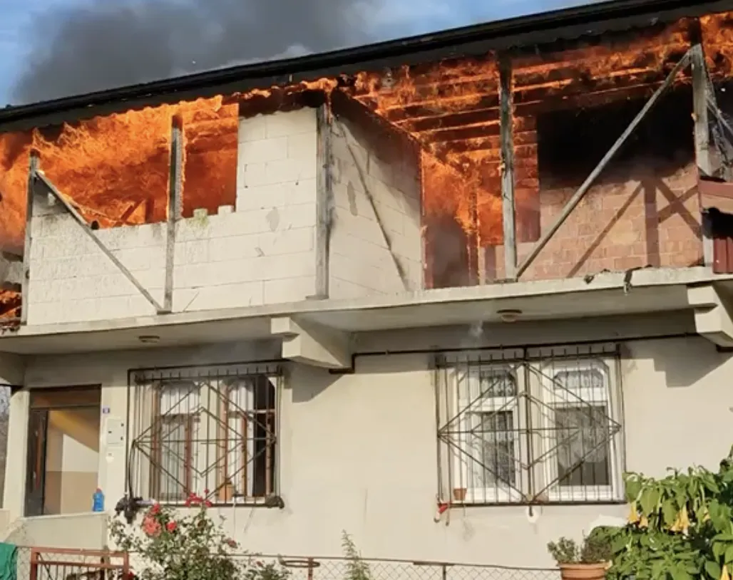 Son dakika: Kocaeli'de dev yangın! Can pazarı yaşanıyor