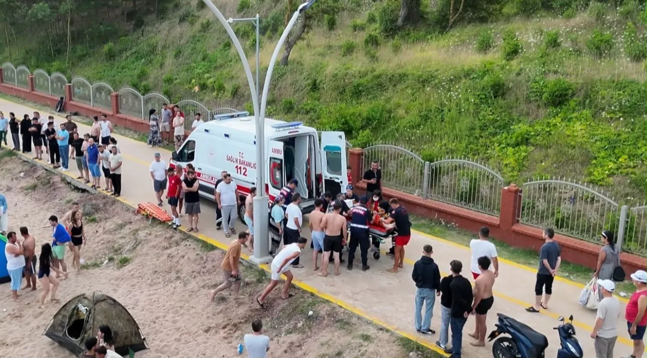 Kocaeli Kandıra'da 2 kişi boğuldu, 1 kişi kayıp 