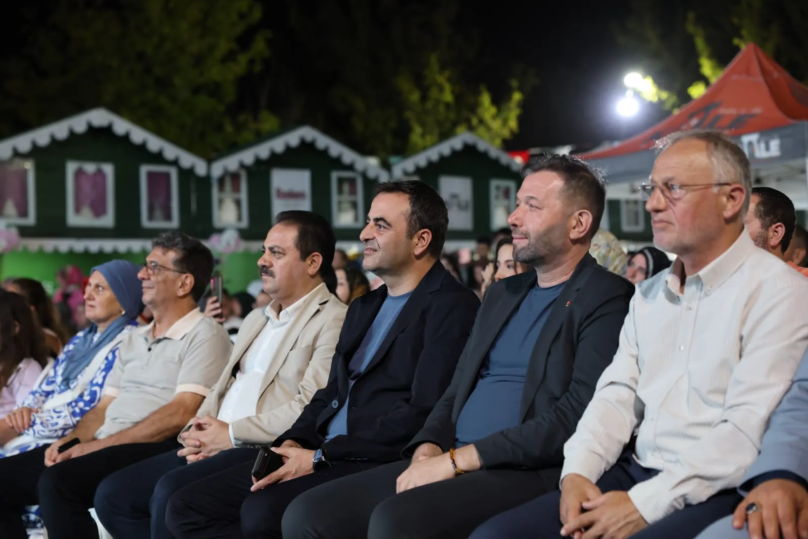 Kadın eli değdi, Başiskele'de emek festivale dönüştü