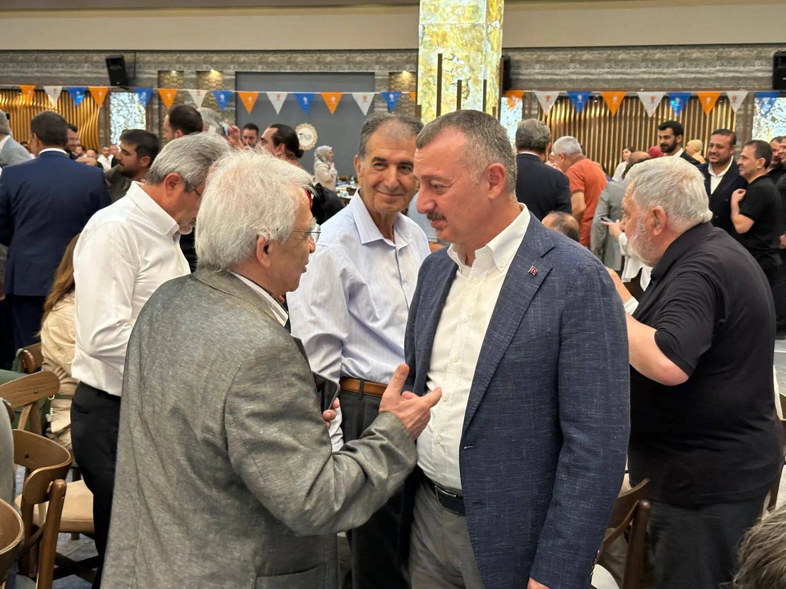 Büyükakın’dan AK Parti vefa buluşmasında net mesaj: “O safha bitti, yeni Türkiye başlıyor!”