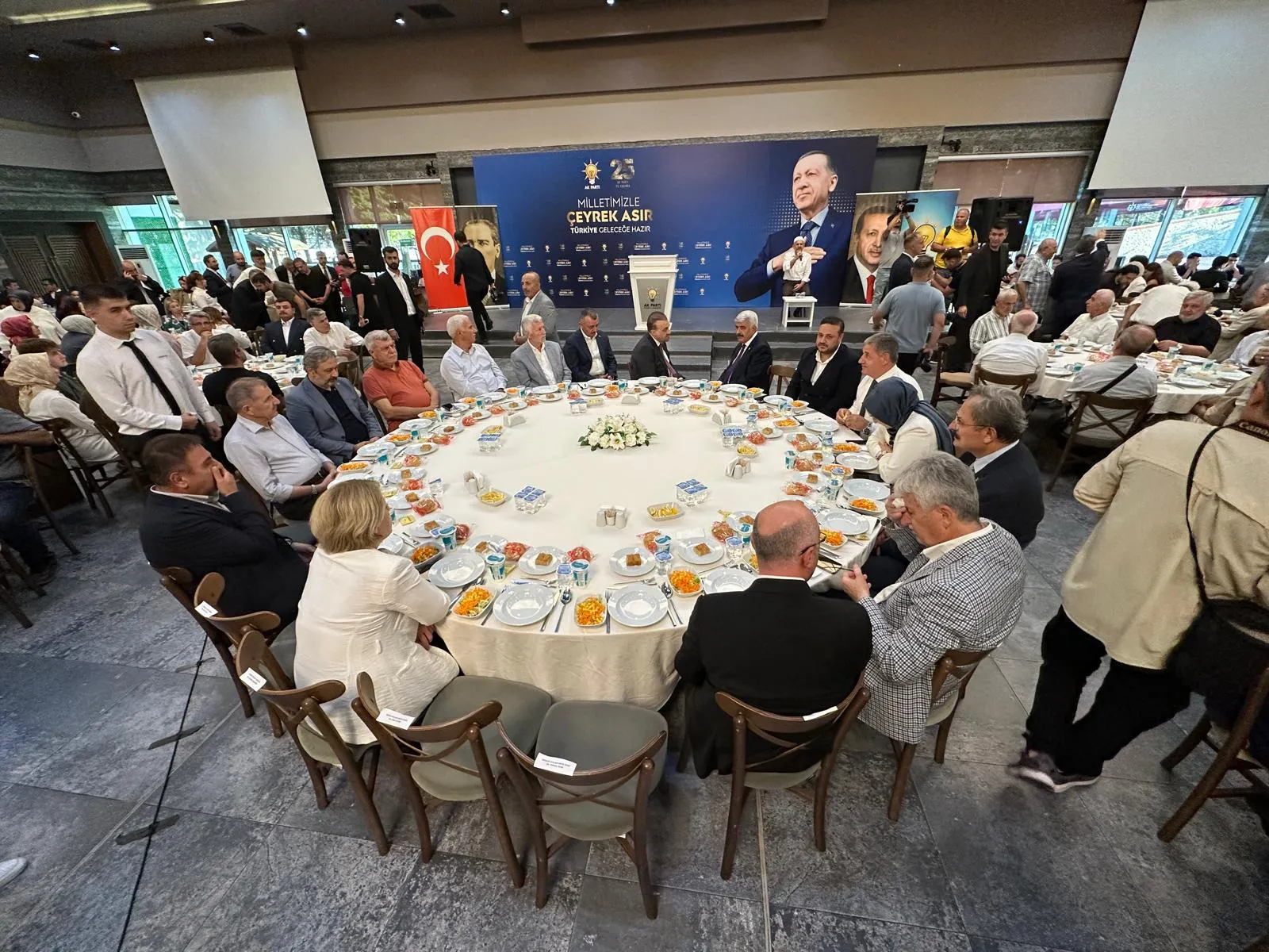 Şahin Talus’tan Kocaeli siyasetini sarsacak çıkış: “Sürprizlerimize hazır olun!”