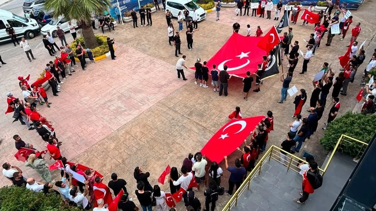 Kocaeli'de Turancı Dernekler Birliği'nden Çerçeve Yasa eylemi: "Biz kalleşe kardeş demeyiz!"