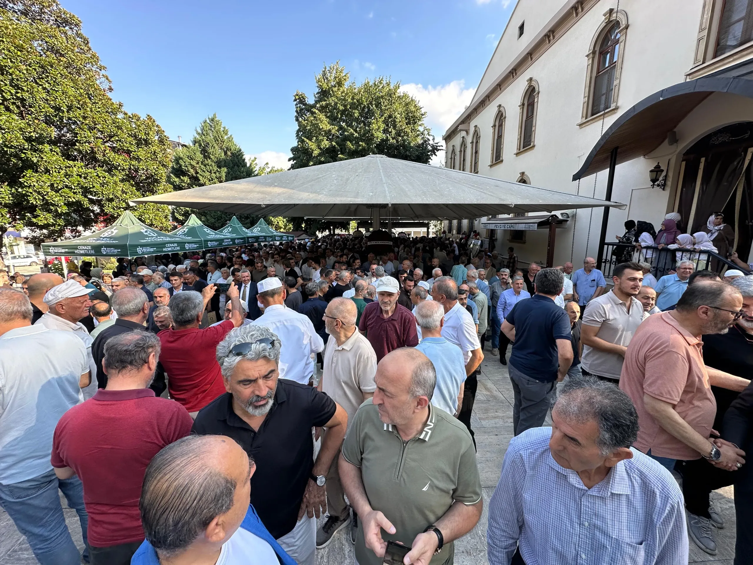 Azize Sibel Gönül son yolculuğuna uğurlandı
