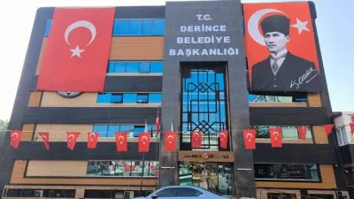 Derince Belediyesi Veteriner İşleri Müdürlüğü'nde görev yapan bir personel, birim