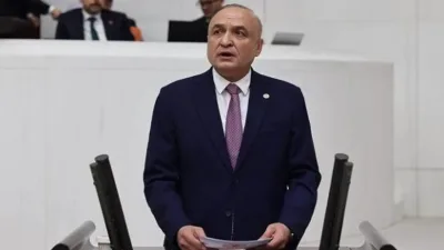 Yeni Parti Gaziantep Milletvekili Melih Meriç, kent merkezinde uğradığı bıçaklı
