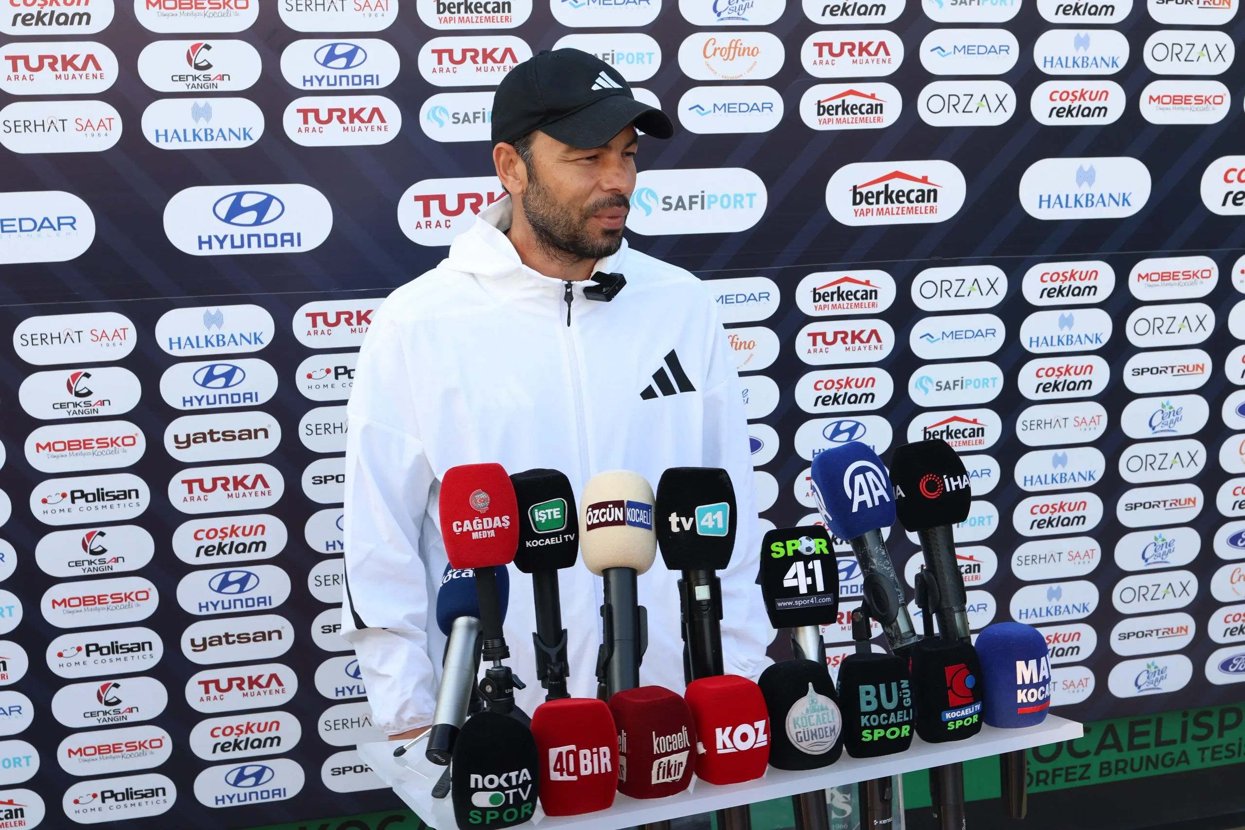 Kocaelispor teknik direktörü Selçuk İnan'dan transfer açıklaması