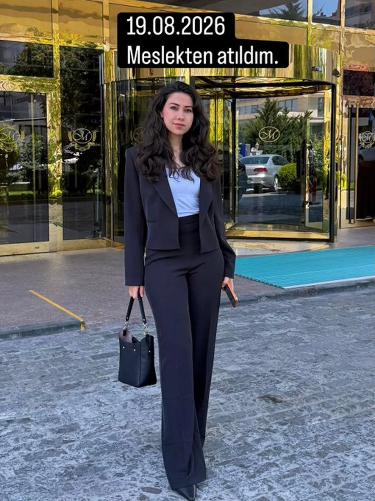 Saç örme eylemine katılan Kocaelili hemşire İkra Avcı meslekten atıldı