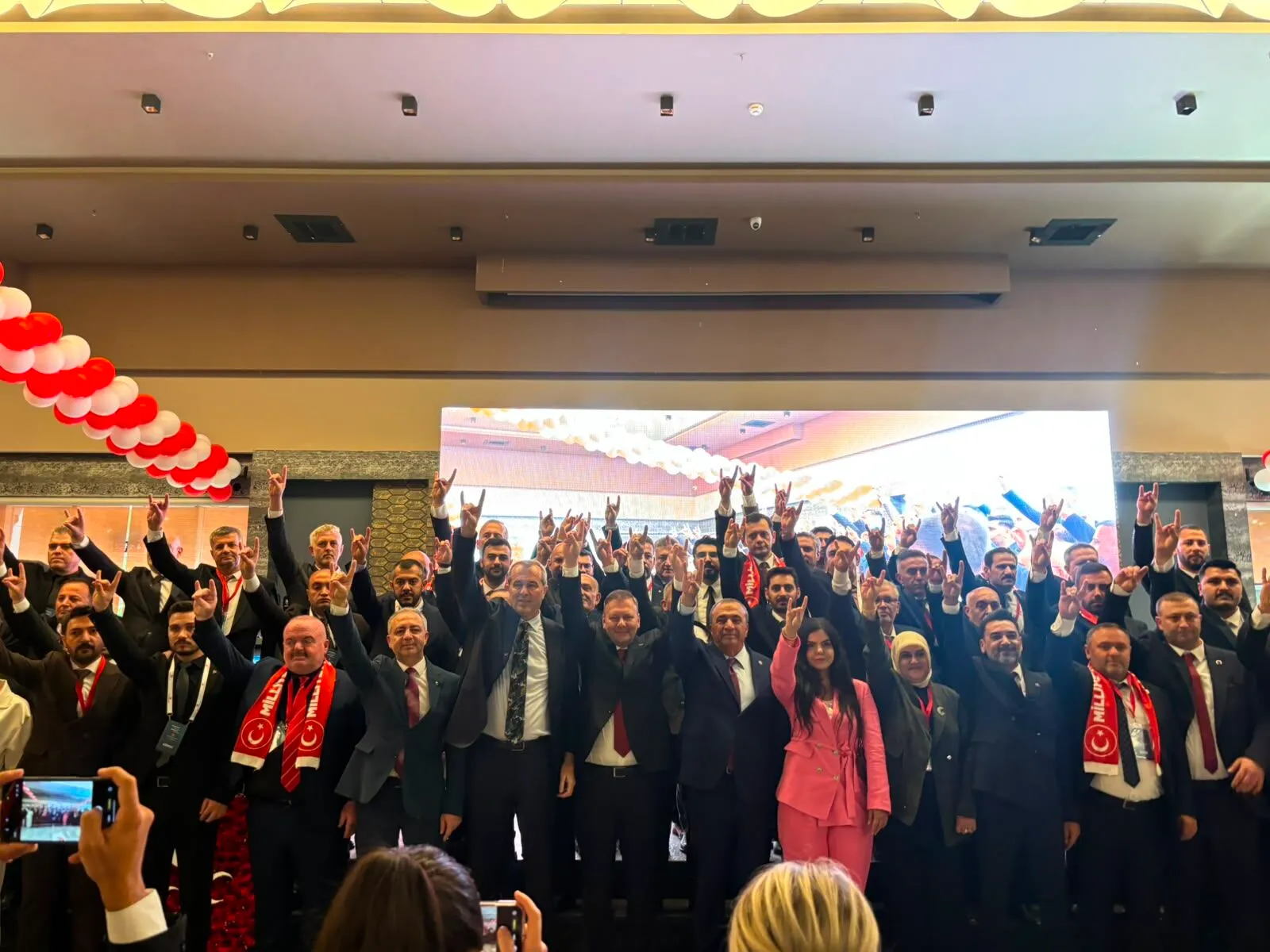 MHP Kocaeli'de yeni dönem netleşti: İşte Enes Engemen'in listesi