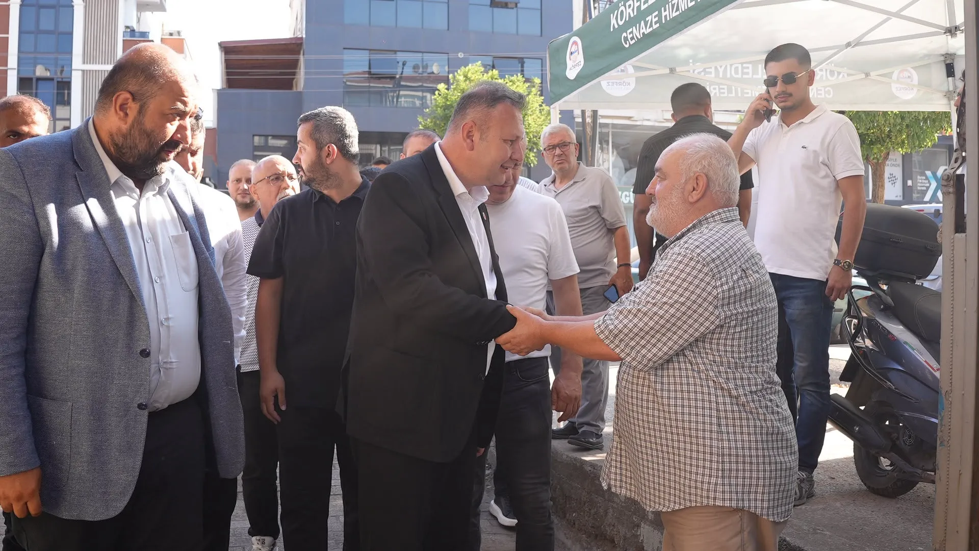 Başkan Emengen kongre sonrası soluğu sahada aldı