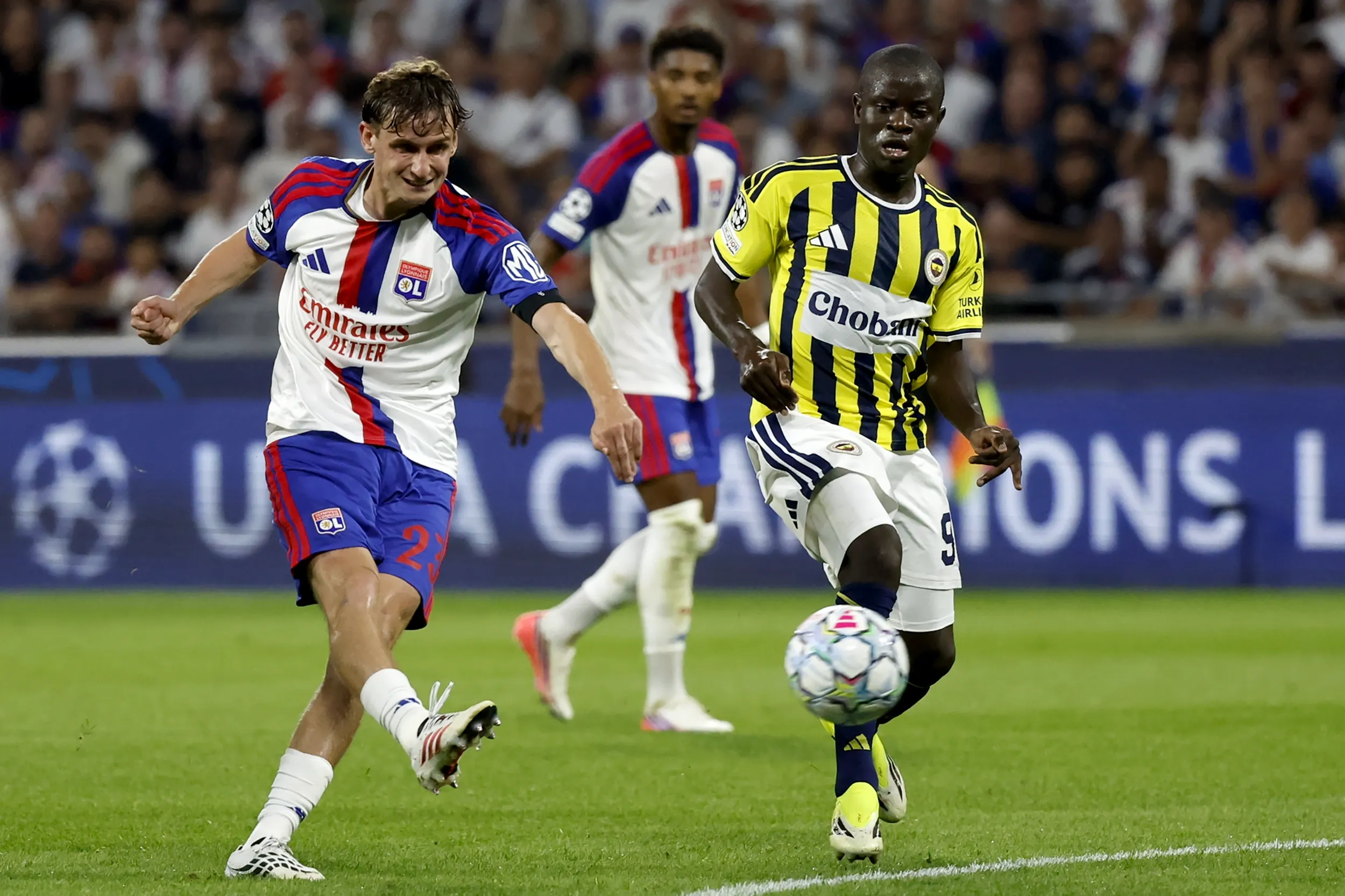 Fenerbahçe 18 yıl sonra Şampiyonlar Ligi'nde!