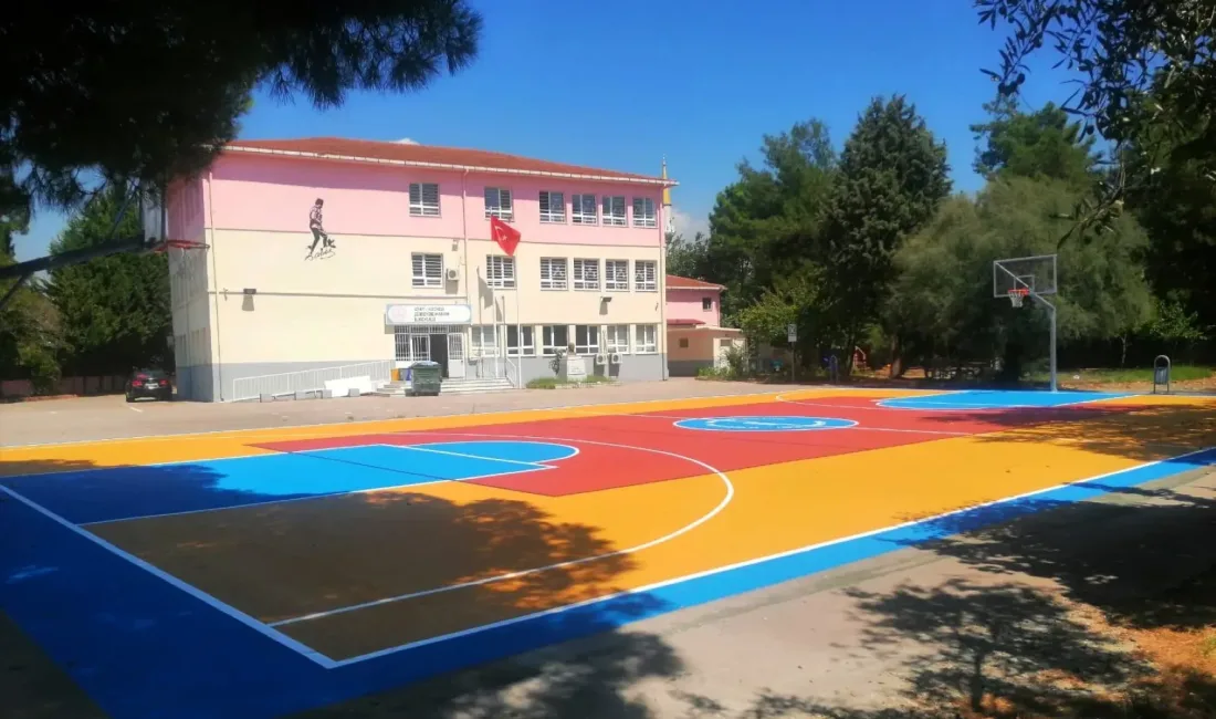 Kocaeli Büyükşehir Belediyesi, çocukların ve gençlerin sporla daha kolay buluşarak