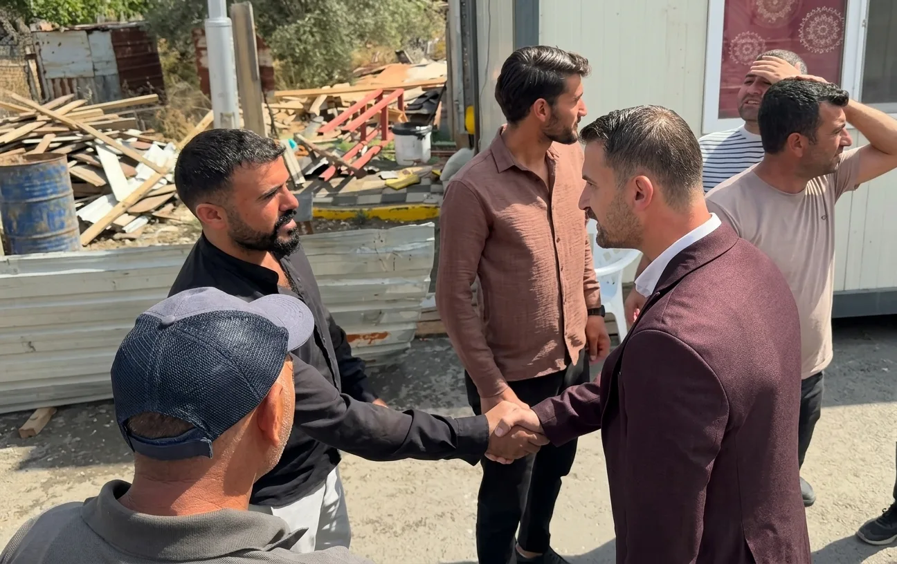 Dilovası’nda işçilerin alacak isyanı! Bir işçi intihara kalkıştı