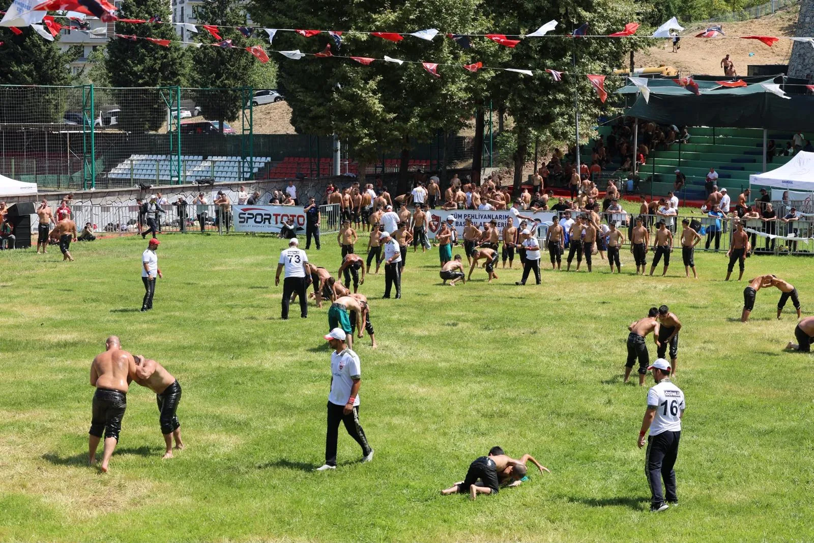 42. Karamürsel Altınkemer Yağlı Pehlivan Güreşleri Gerçekleştirildi