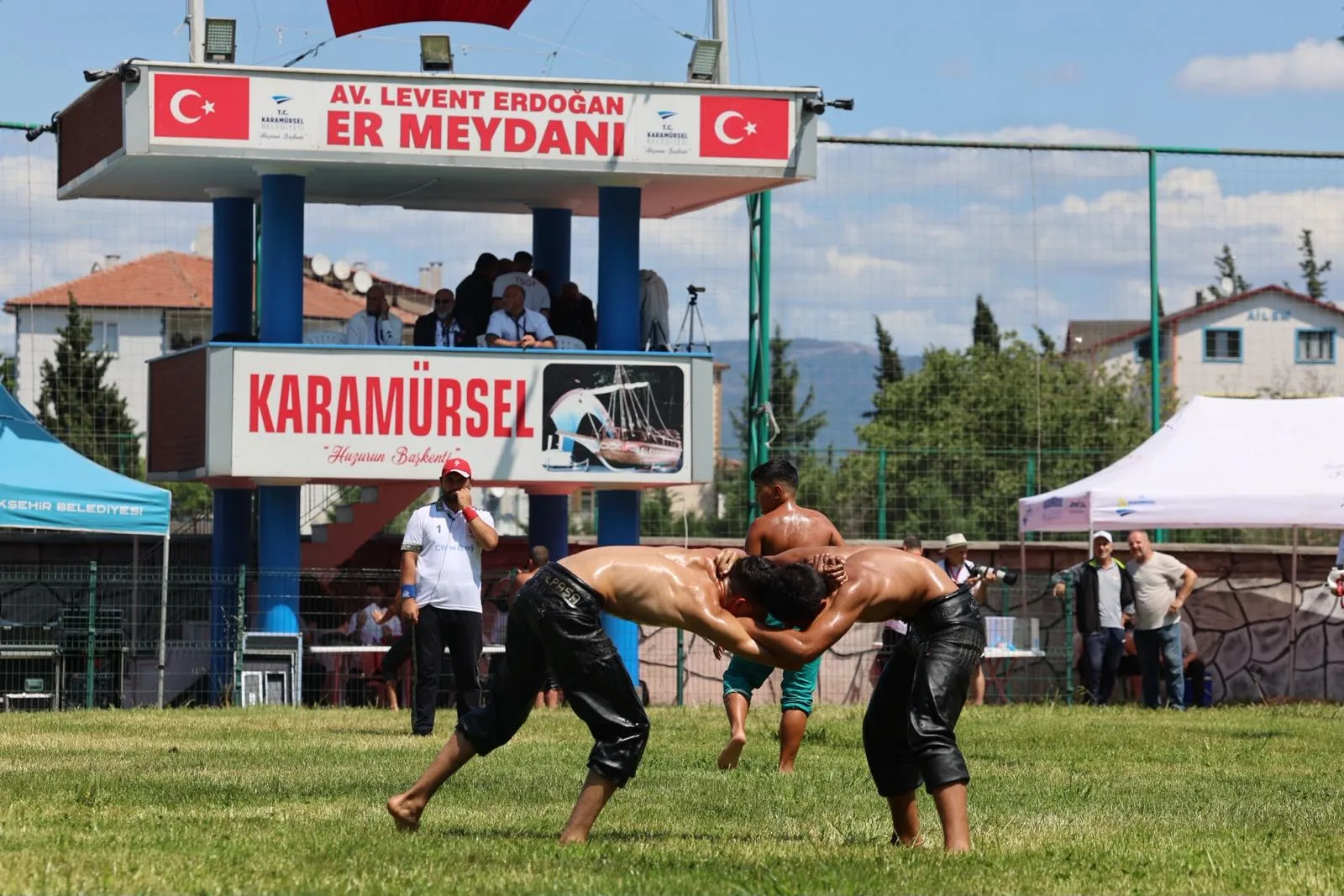 42. Karamürsel Altınkemer Yağlı Pehlivan Güreşleri Gerçekleştirildi