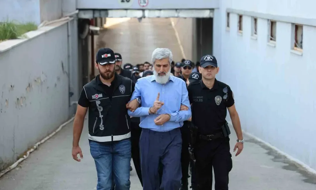 Adana Cumhuriyet Başsavcılığı koordinesinde Adana İl Emniyet Müdürlüğü tarafından yürütülen