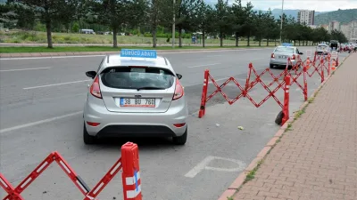 Milli Eğitim Bakanlığı tarafından yürürlüğe konulan yeni yönetmelikle birlikte sürücü