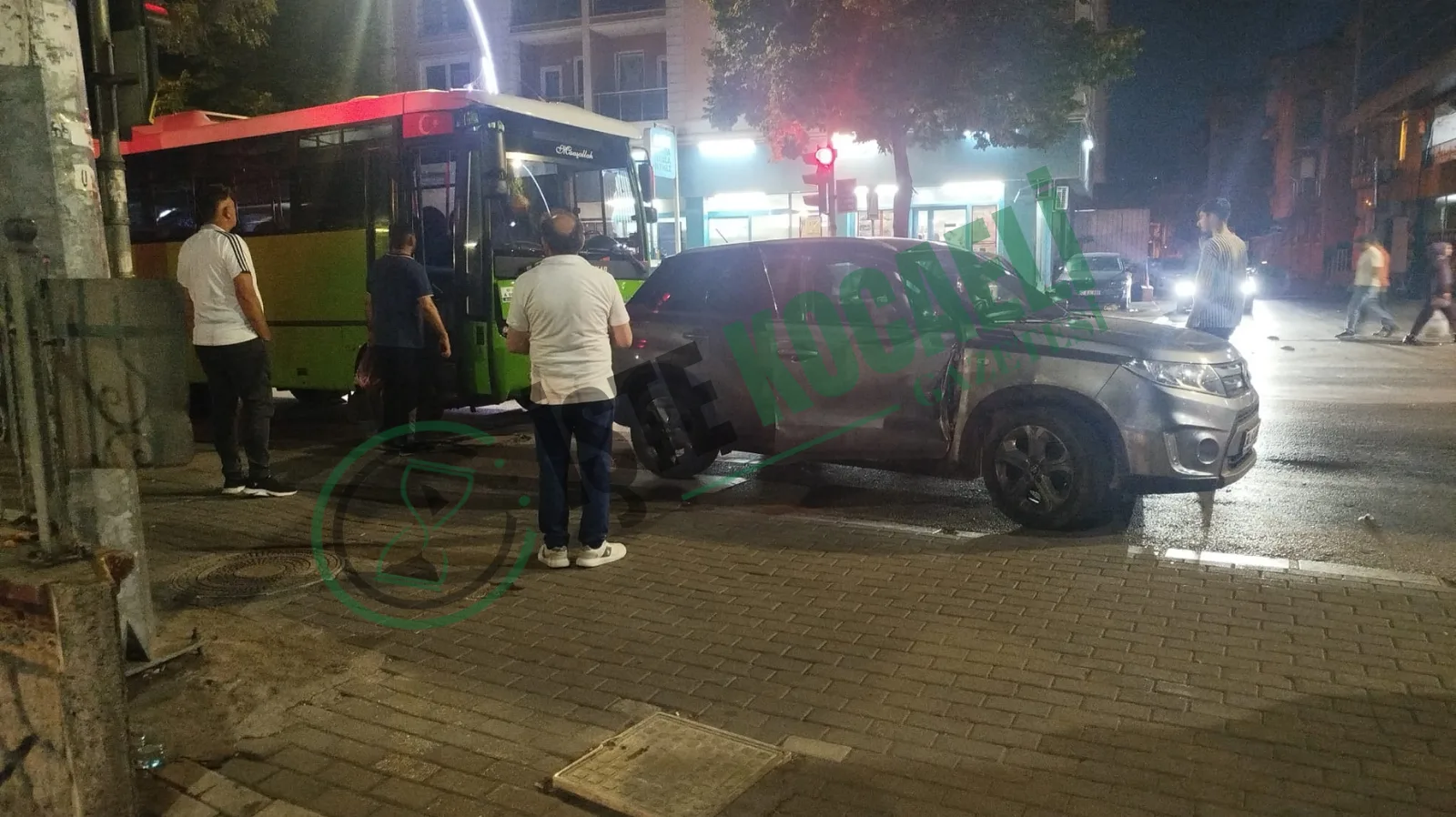 Kocaeli’de korku dolu anlar! Otobüsle çarpıştı