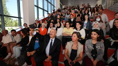 Gebze Belediyesi, 2026 yılında üniversiteyi ilk kez kazanan öğrencilere 12
