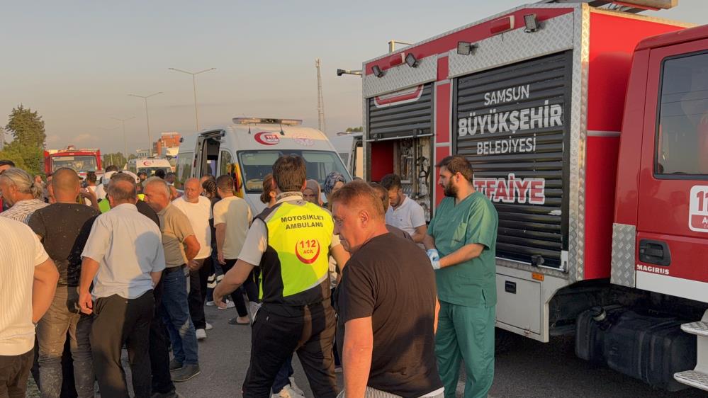 Özel halk otobüsü devrildi: Çok sayıda yaralı