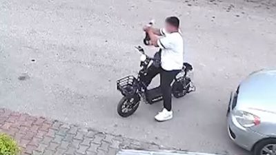 Bolu merkezinde insanlık dışı bir vicdansızlık örneği sergilendi. Elektrikli bisikletiyle