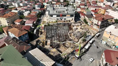 Dilovası Kent Meydanı Projesi'nde inşaat çalışmaları planlanan takvime uygun şekilde