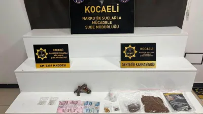Kocaeli İl Emniyet Müdürlüğü Narkotik Suçlarla Mücadele Şube Müdürlüğü ekipleri,