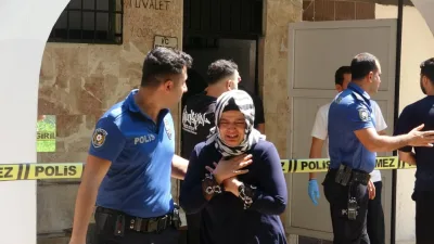 Antalya'nın Kepez ilçesinde sabah saatlerinde acı bir olay meydana geldi.