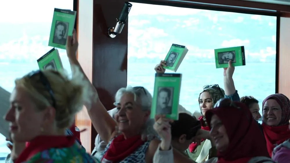 İzmit'ten Değirmendere'ye edebiyat yolculuğu