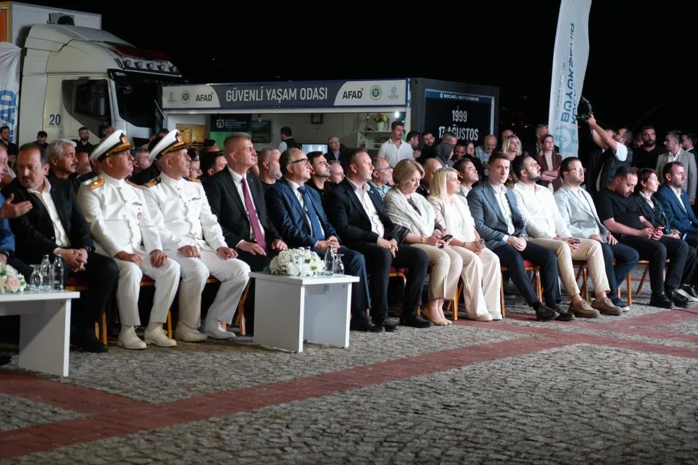 17 Ağustos Marmara Depremi’nin 27’nci yılında Gölcük’te düzenlenen programda hayatını