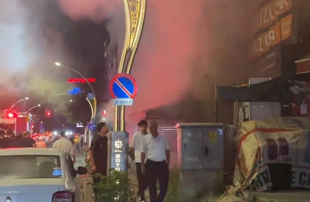 Kocaeli'nin Gebze ilçesinde gece saatlerinde hareketli dakikalar yaşandı. Sultan Orhan