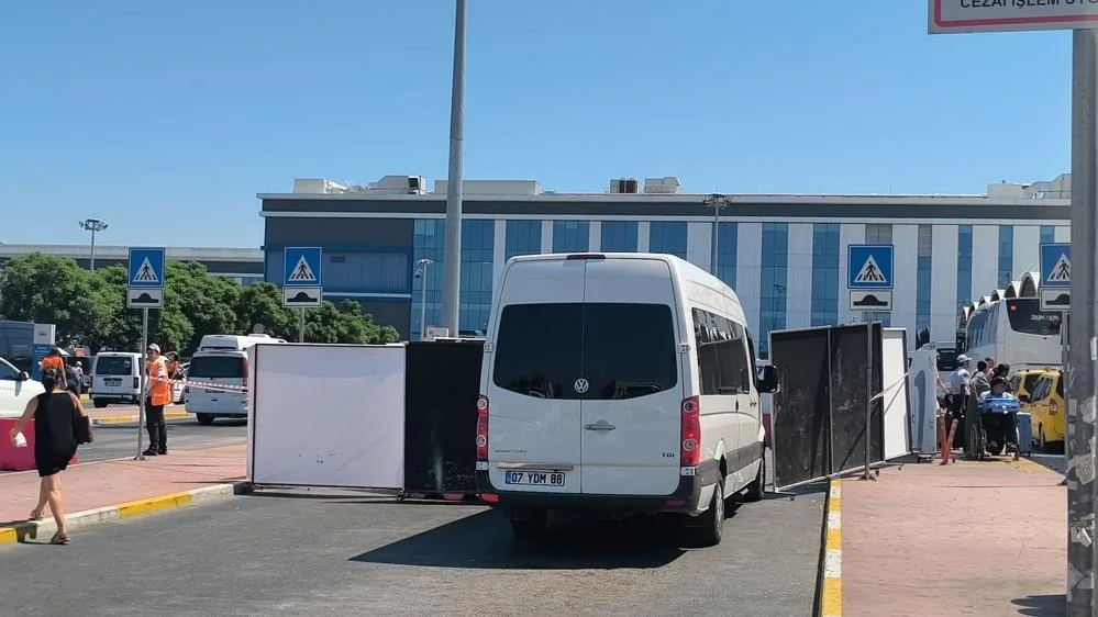  Emekli polis kız arkadaşını böyle katletti!