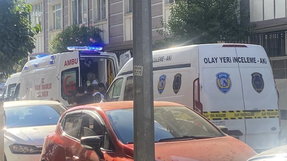 Boğazı kesilmiş halde ölü bulundu!