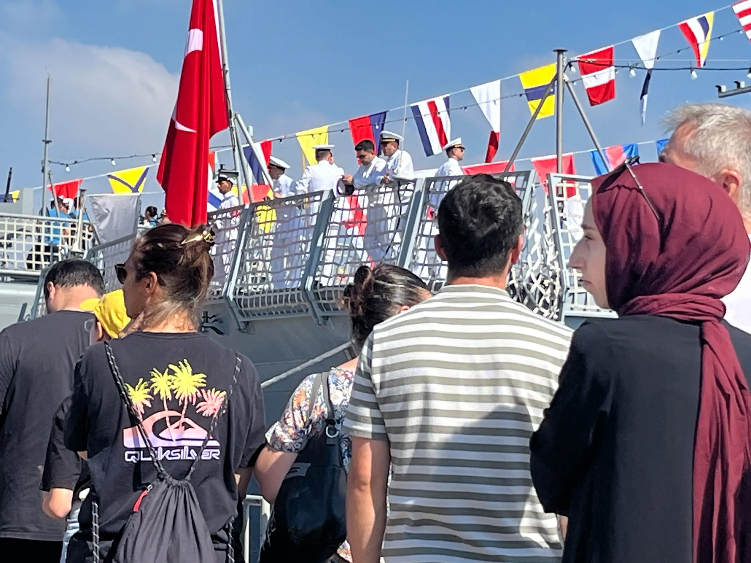 Sıcak havaya rağmen TEKNOFEST dolup taşıyor