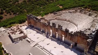 Kibyra Antik Kenti'nde sürdürülen kazılarda, Roma İmparatoru Hadrianus ve eşi