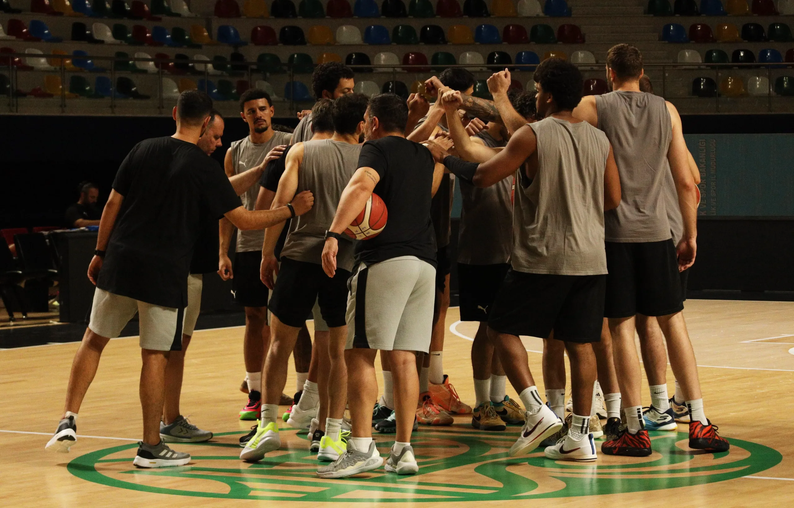 Körfez Basket'ten Fenerbahçe maçına çağrı