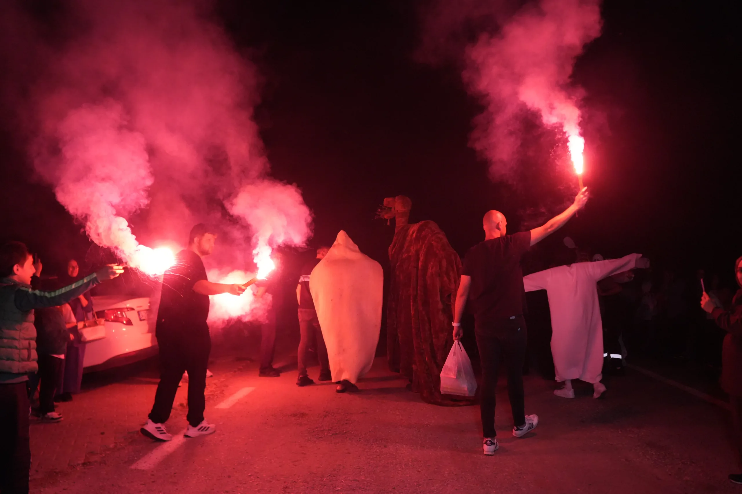 Kocaeli'de 137 yıllık gelenek: Hasat payını hayaletler topladı