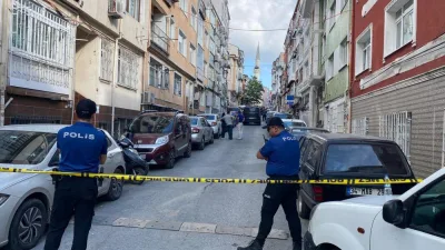 Olay, saat 15.30 sıralarında Hırka-i Şerif Mahallesi Gül Dede Sokak