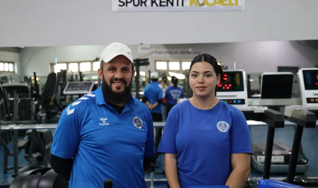 Kocaeli'de 18 yaşındaki Zeynep Ünal,