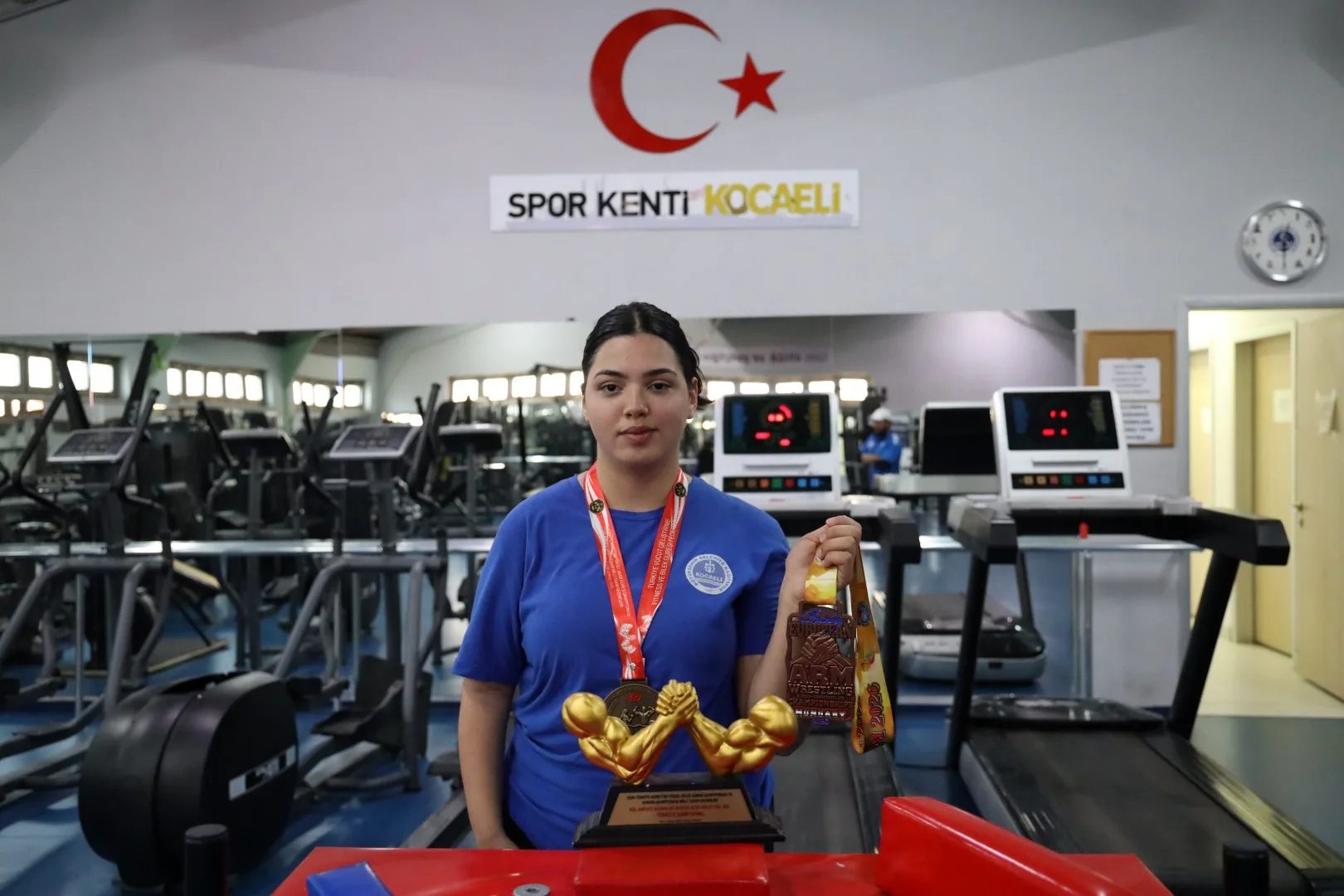 Kocaeli’de azmiyle engelleri aştı! Zeynep’in başarısı Avrupa’ya uzandı