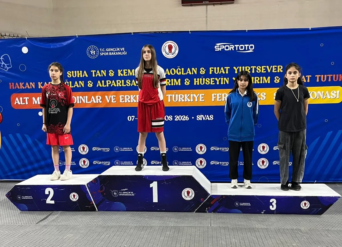 Kürsülerde Yine Kağıtspor Fırtınası: Türkiye’den Avrupa’ya Madalya Yağmuru