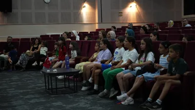 Kocaeli Büyükşehir Belediyesi tarafından konservatuvar yetenek sınavlarına hazırlanan adaylar için